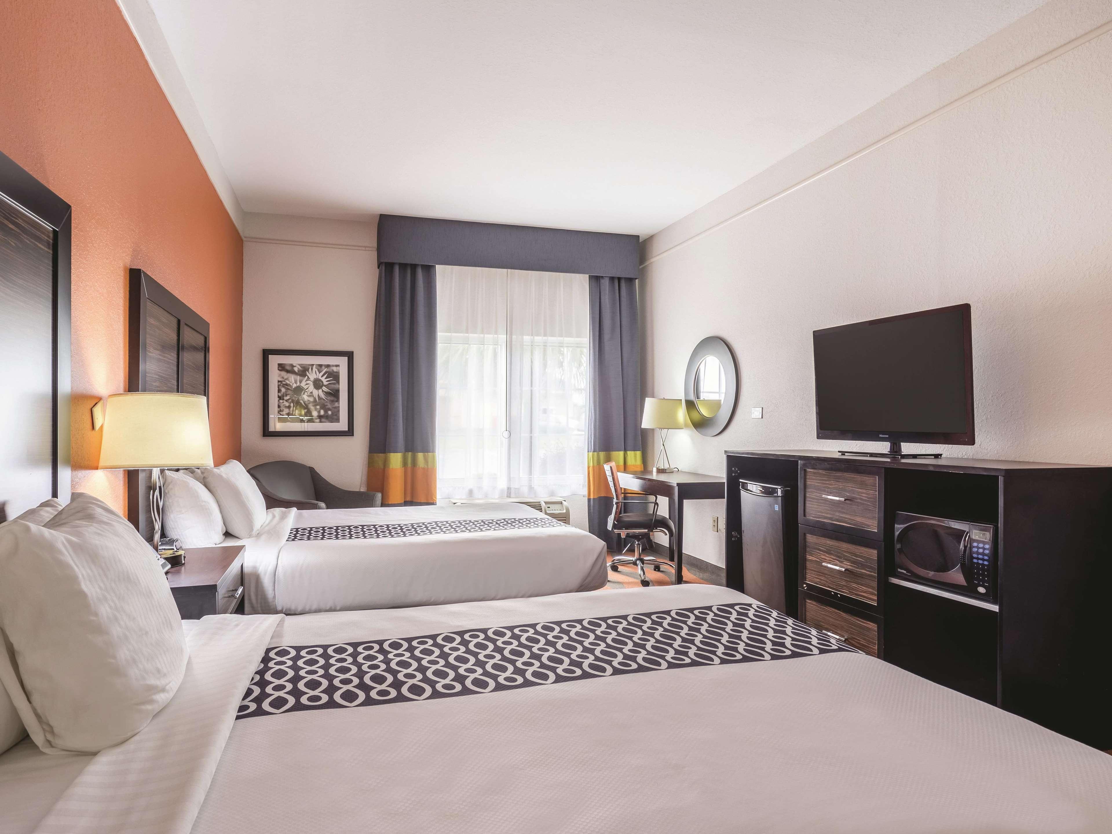 La Quinta By Wyndham פרטוויל מראה חיצוני תמונה
