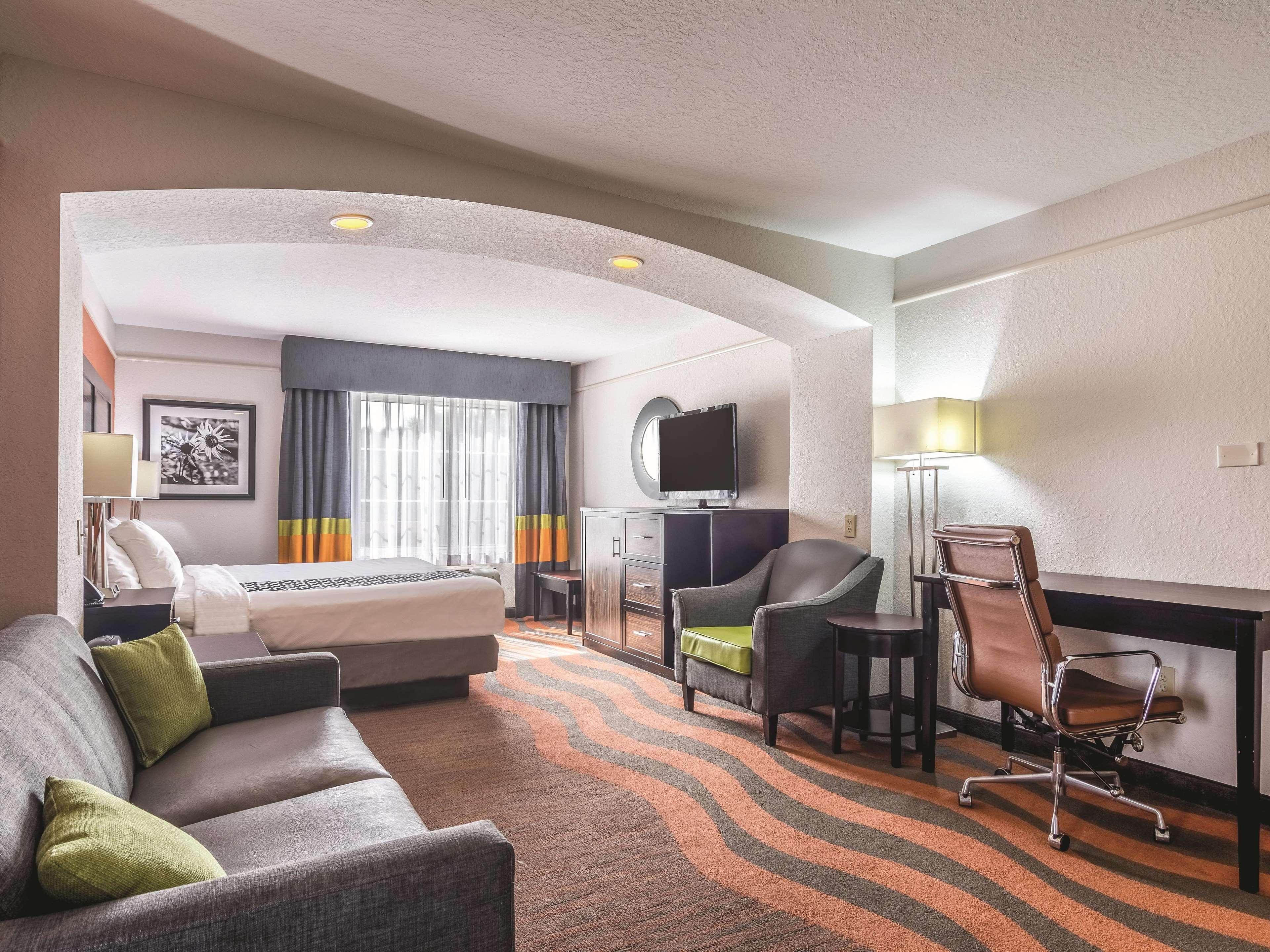 La Quinta By Wyndham פרטוויל מראה חיצוני תמונה